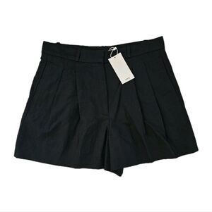 NEW Mango Pleated Black Shorts Size US 6